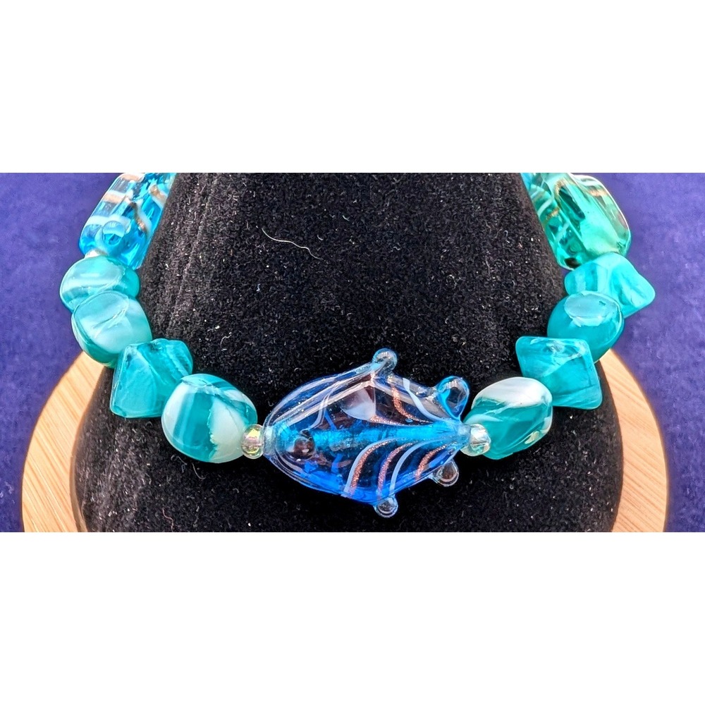 Blue Teal Lampwork Glass Fish Stretch Bracelet Coastal Nautical Artisan Jewelry